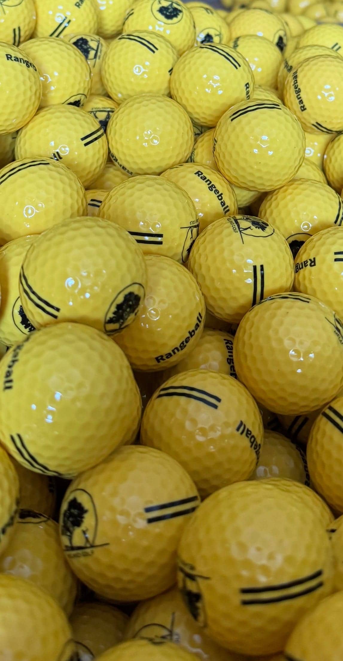 Gule rangeballer for golfklubber og driving ranger